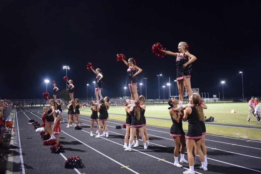 Sideline Cheer – Creekside Athletics